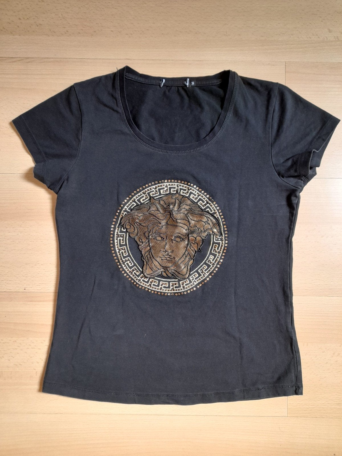 Gianni Versace T-shirt Zwart - Maat M - Alleen Ophalen, Zwart, Gianni Versace, Zo goed als nieuw, Korte mouw