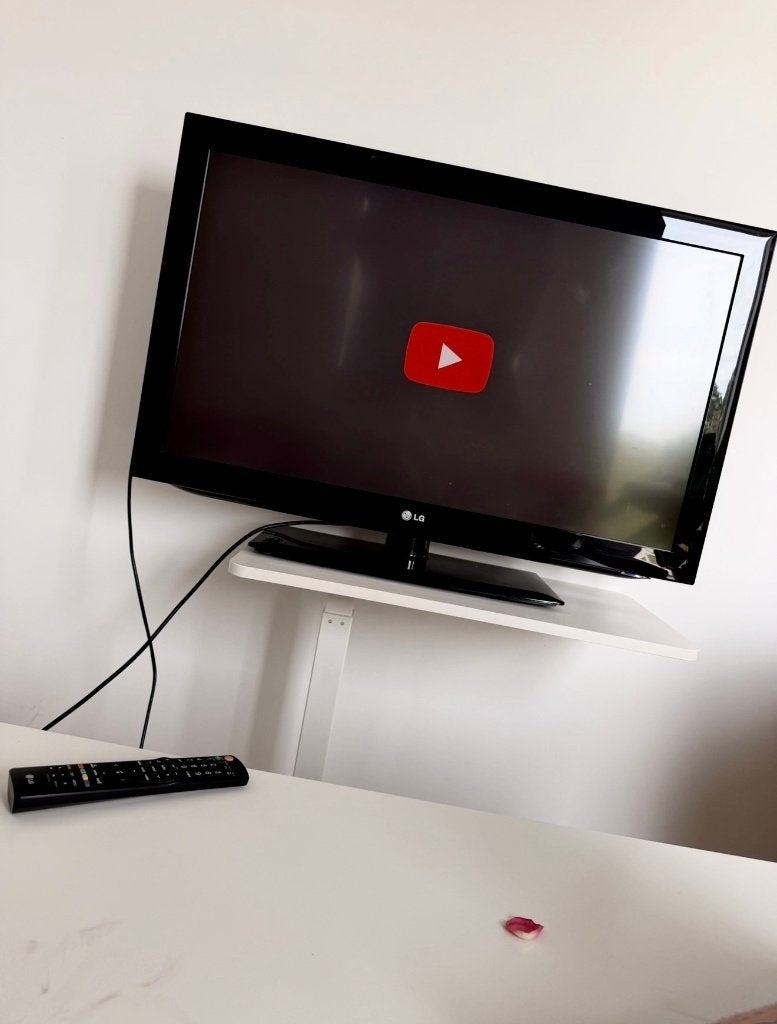 LG TV 100cm breed, Ophalen, HD Ready (720p), 120 Hz, Zo goed als nieuw
