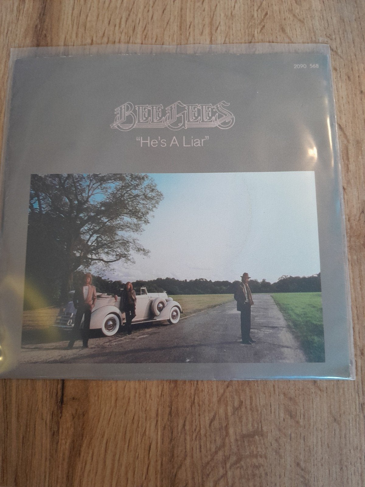 bee gees 7 inch he,s a liar, Ophalen of Verzenden, Zo goed als nieuw, Pop