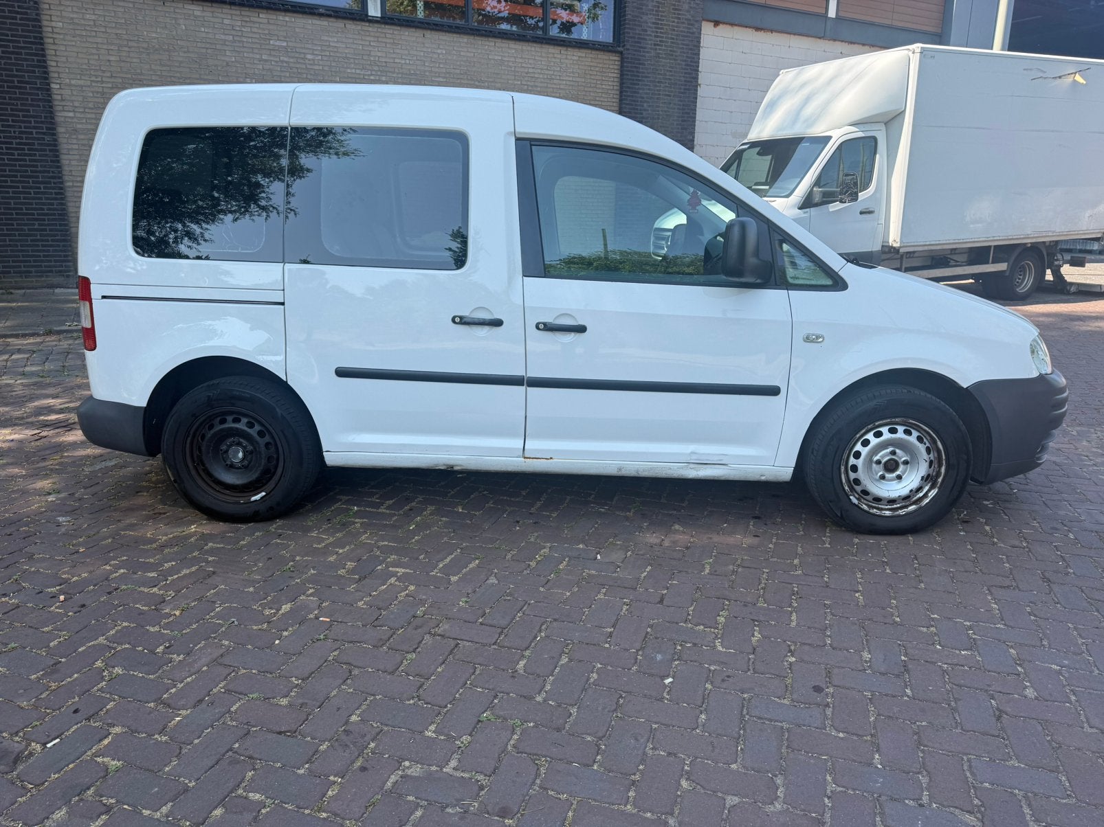Volkswagen Caddy 1.4 55KW Combi 2005 Wit 7 pers benzine, Auto's, Voorwielaandrijving, 74 pk, 4 cilinders, 700 kg