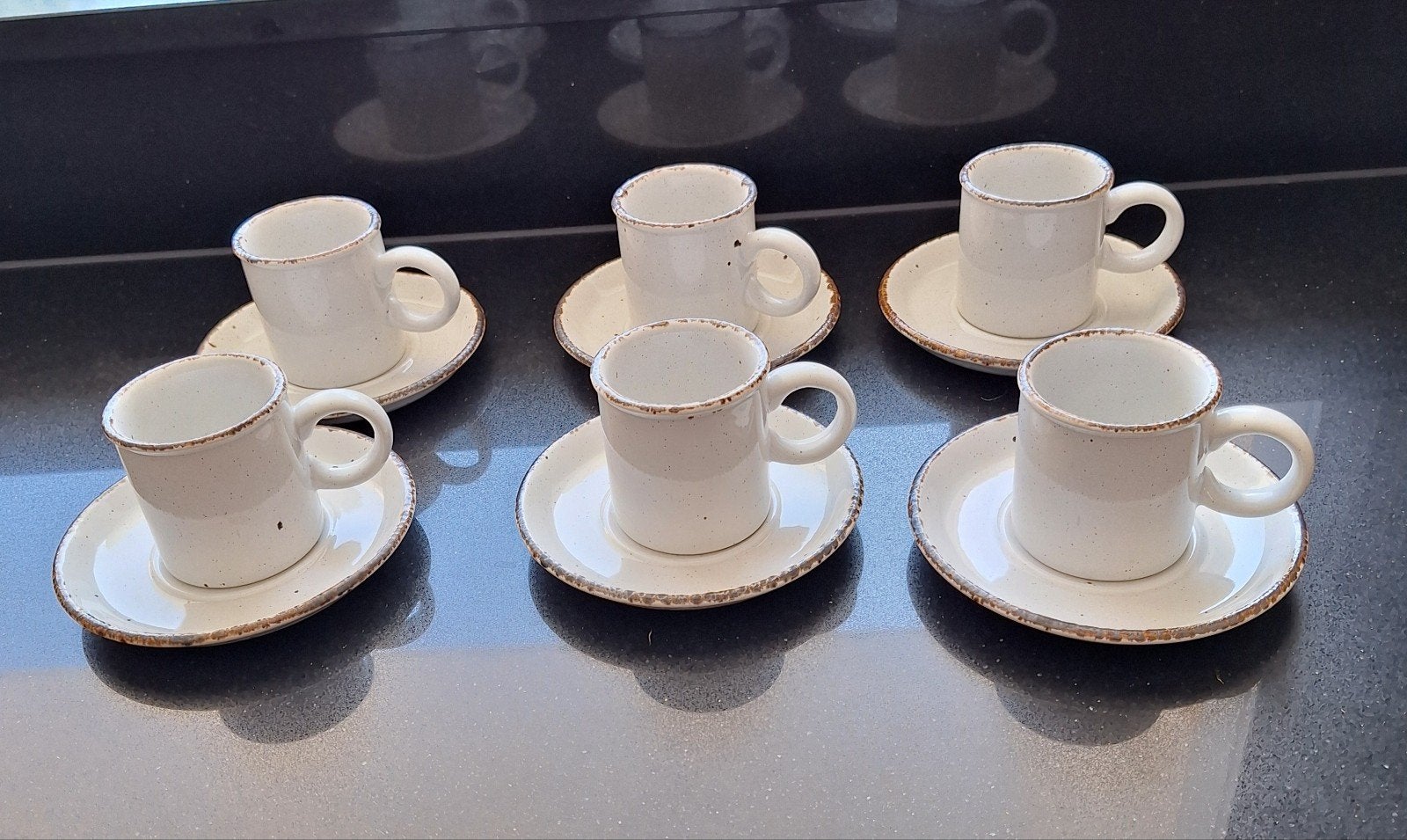 Set van 6 Stonehenge Midwinter espresso kopjes en schotels, Huis en Inrichting, Keuken | Servies, Ophalen, Overige merken, Vintage