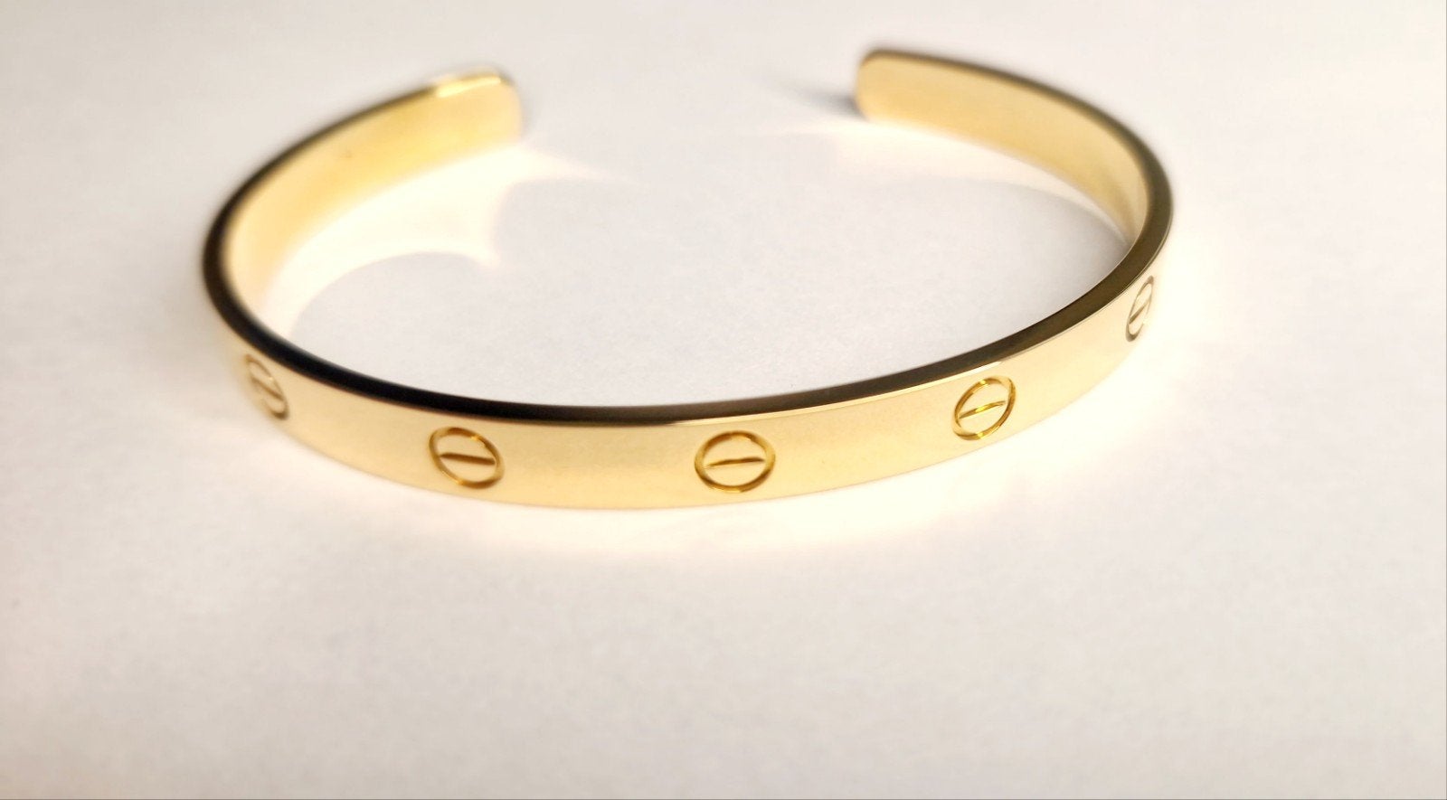 Cartier Love Open Cuff Armband 18K Geel goud, Ophalen of Verzenden, Zo goed als nieuw, Goud, Goud