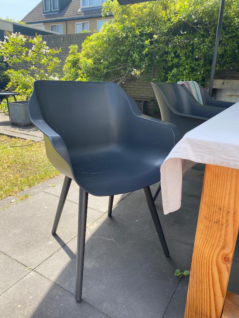 3 stuks Antraciet Hartman Tuinstoelen, Ophalen, Gebruikt, Kunststof
