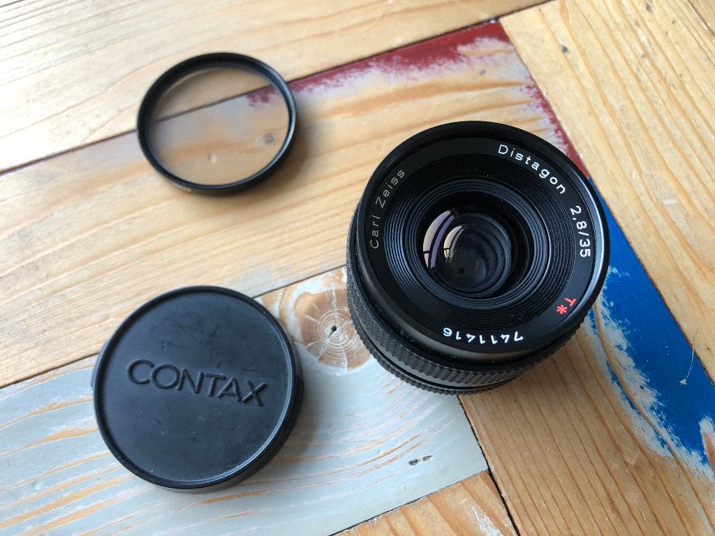 Carl Zeiss Distagon 35mm 2.8 C/Y, 35 mm, Zeiss, Multi-coated, Groothoeklens