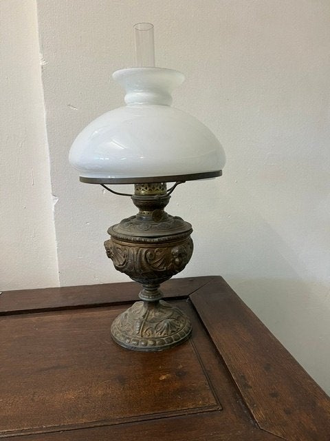 antieke olielamp (tafel model), Ophalen of Verzenden