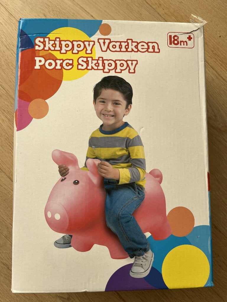 skippy varken, Ophalen, Nieuw