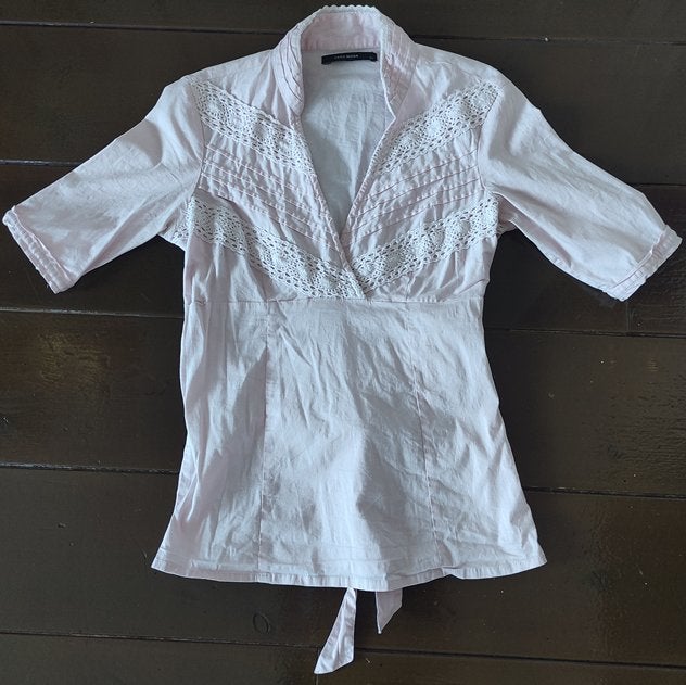 Zacht rode blouse met gehaakt / ruche details., Ophalen of Verzenden, Nieuw, Maat 34 (XS) of kleiner, Roze