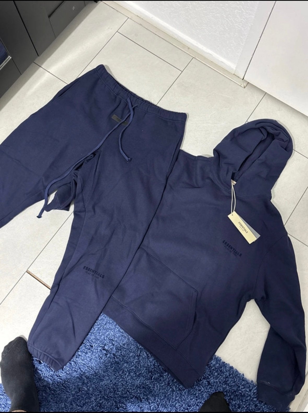 Fear of God Essentials trainingspak - Nieuw met kaartjes, Ophalen of Verzenden, Nieuw, Maat 38/40 (M), Blauw