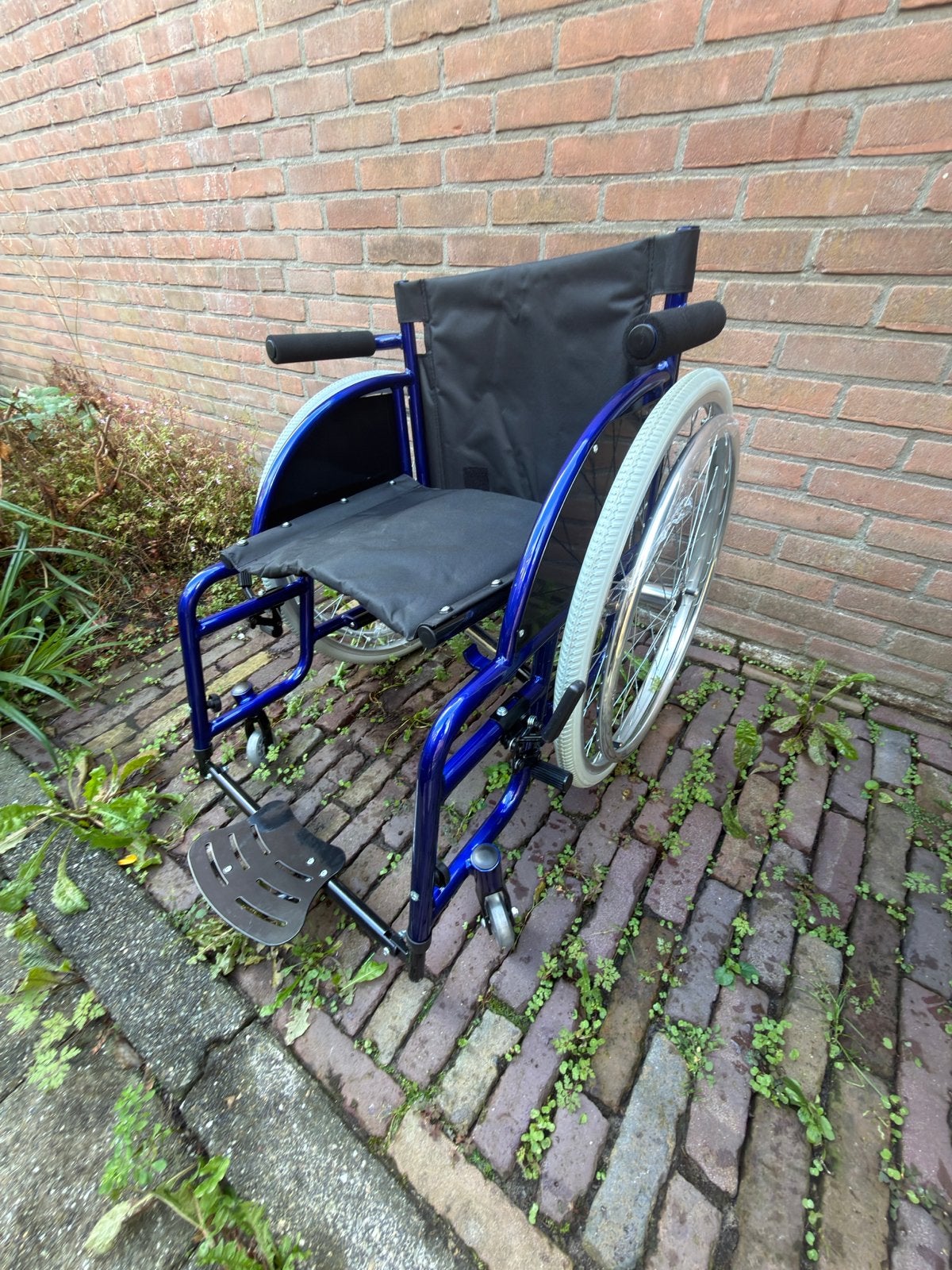 Sport rolstoel, Ophalen