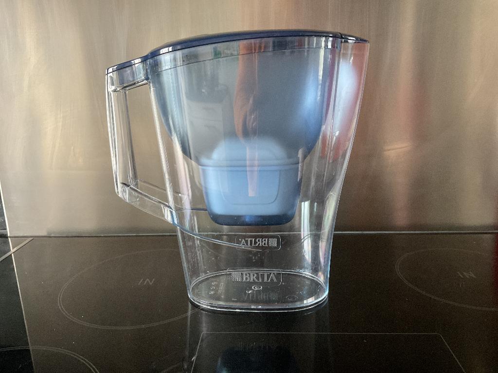 Waterfilterkan, Ophalen of Verzenden, Zo goed als nieuw, Waterontharder met zout