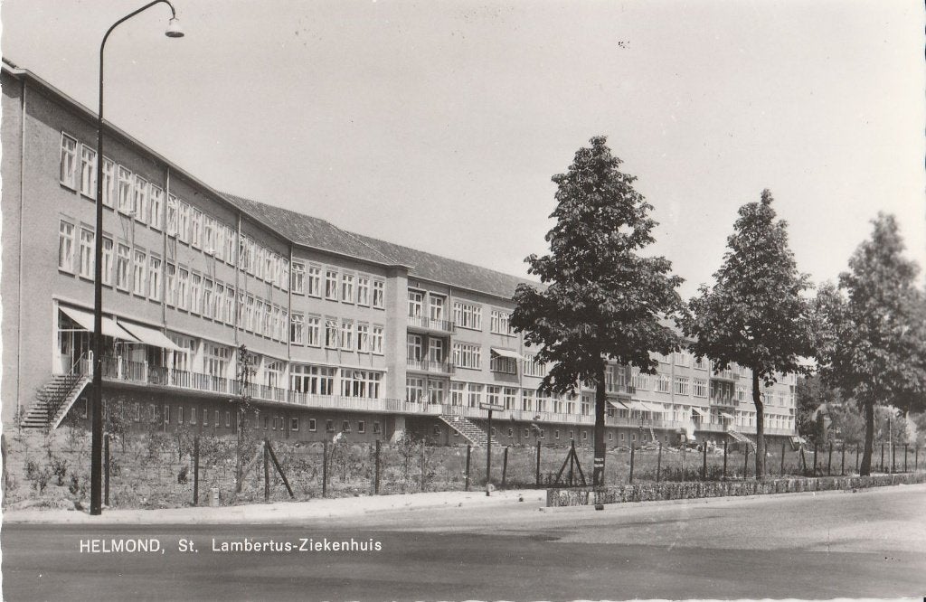 Kaart Helmond St. Lambertus - Ziekenhuis, Ophalen of Verzenden, 1960 tot 1980, Ongelopen, Noord-Brabant