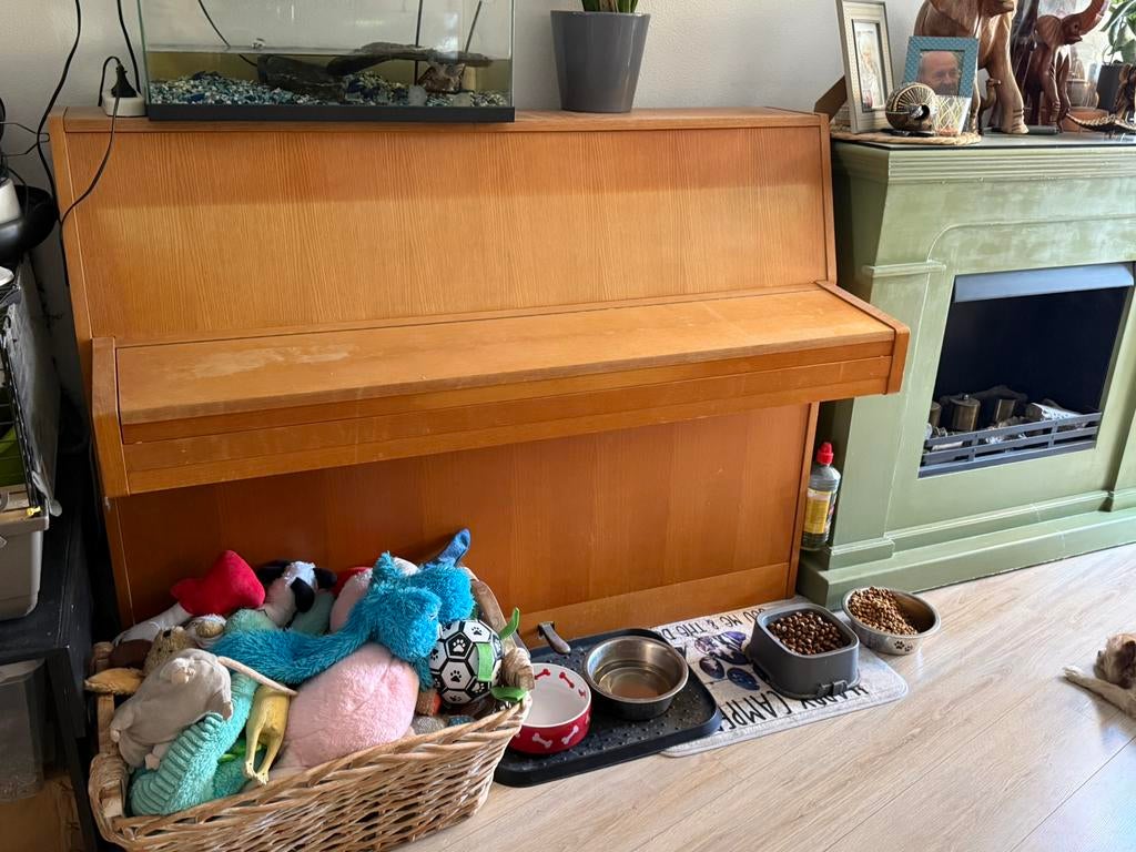 Rippen piano, Ophalen, Zo goed als nieuw