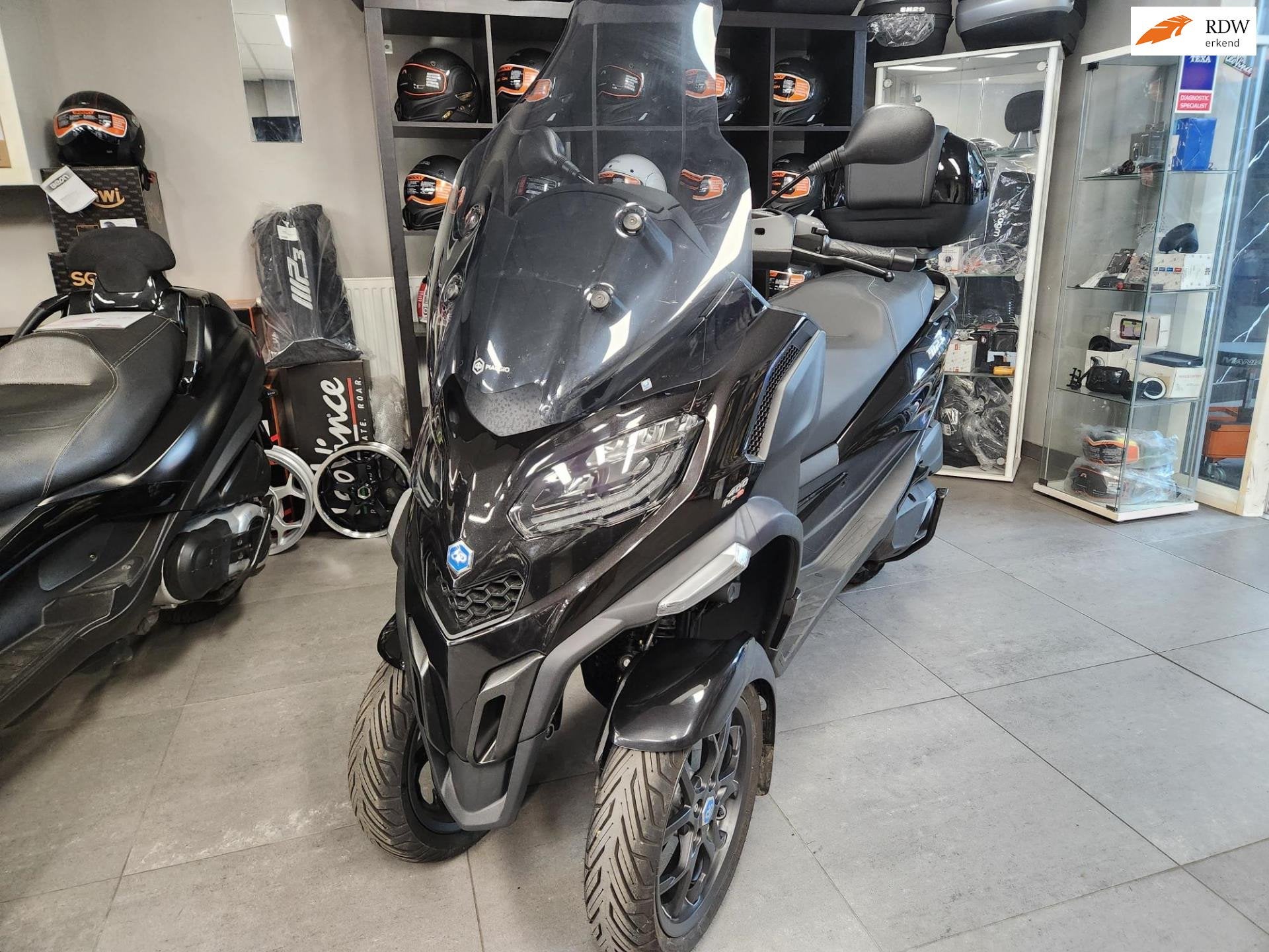 Piaggio Scooter MP3 400 HPE RST 9.2023 RIJKLAAR GARANTIE, Bedrijf, Overig