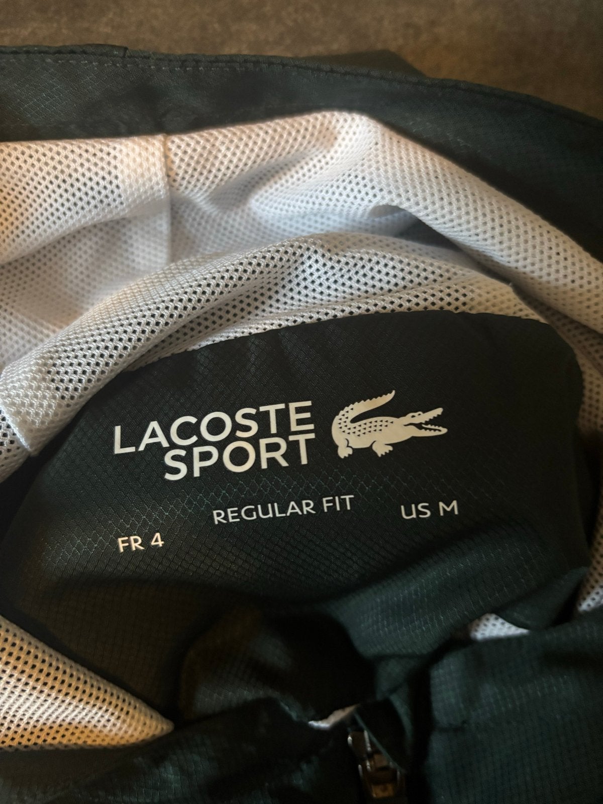 Lacoste Sport Windjack Maat M, Ophalen of Verzenden, Zo goed als nieuw, Maat 48/50 (M), Groen