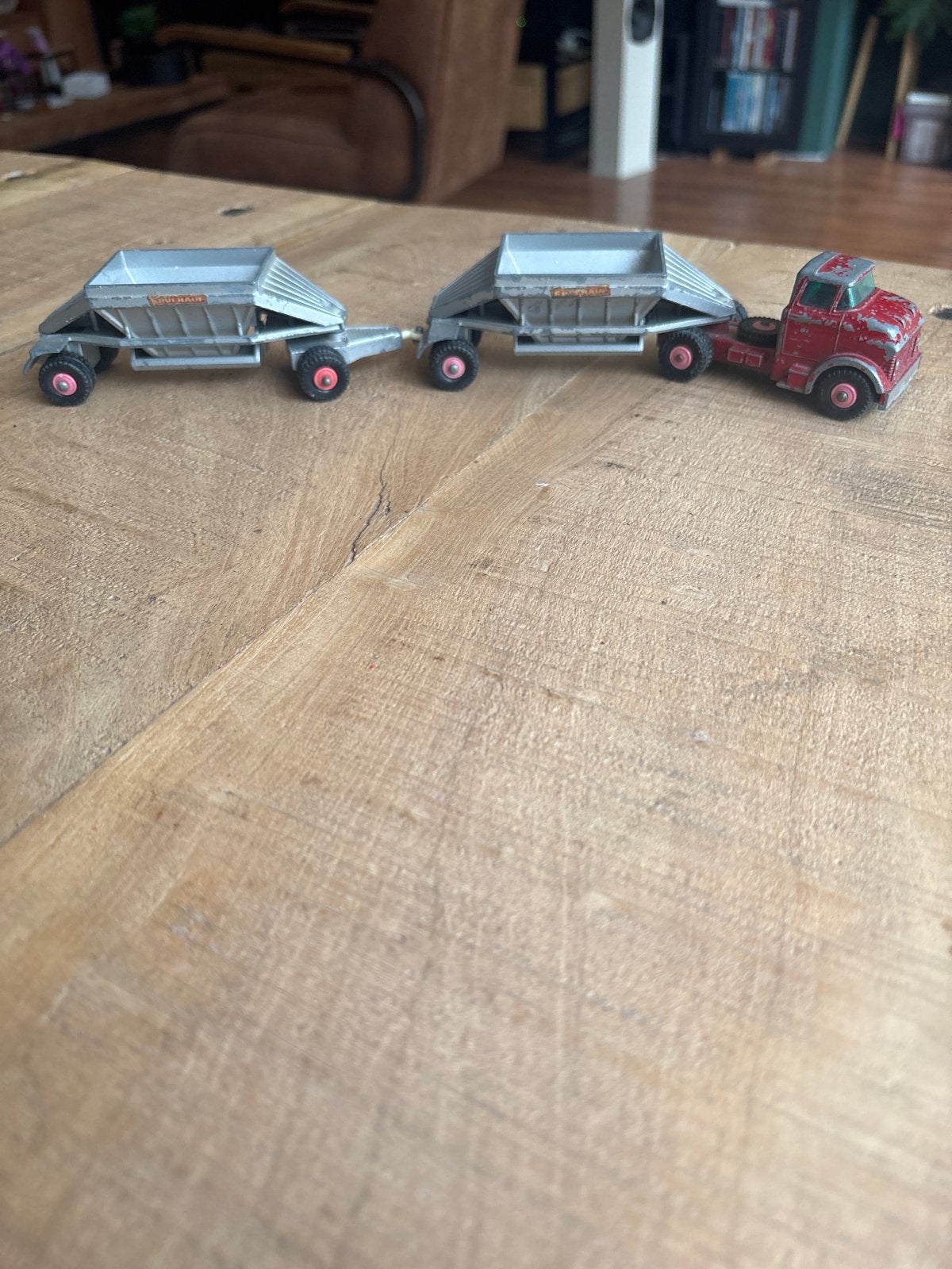 Matchbox GMC Truck met dubbele aanhanger (vintage), Ophalen of Verzenden, Gebruikt, Bus of Vrachtwagen