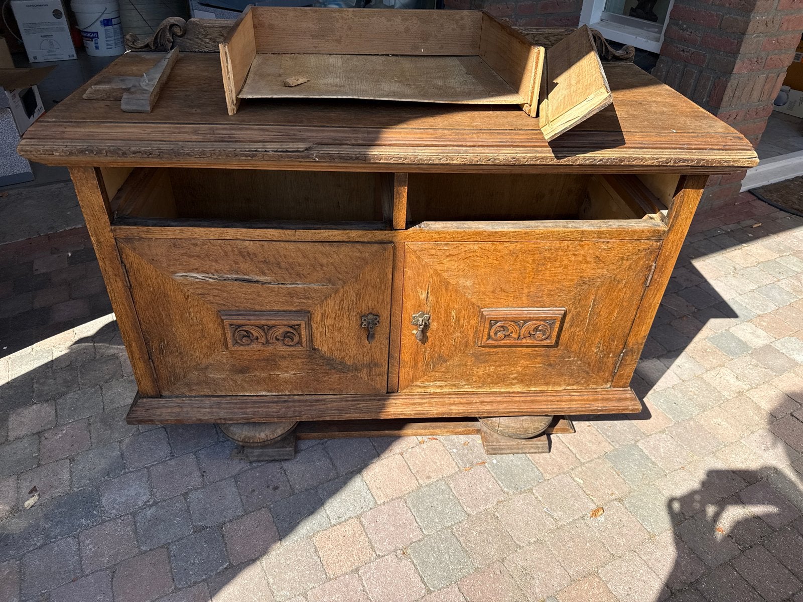 Antieke houten kast - meer dan 100 jaar oud, Ophalen