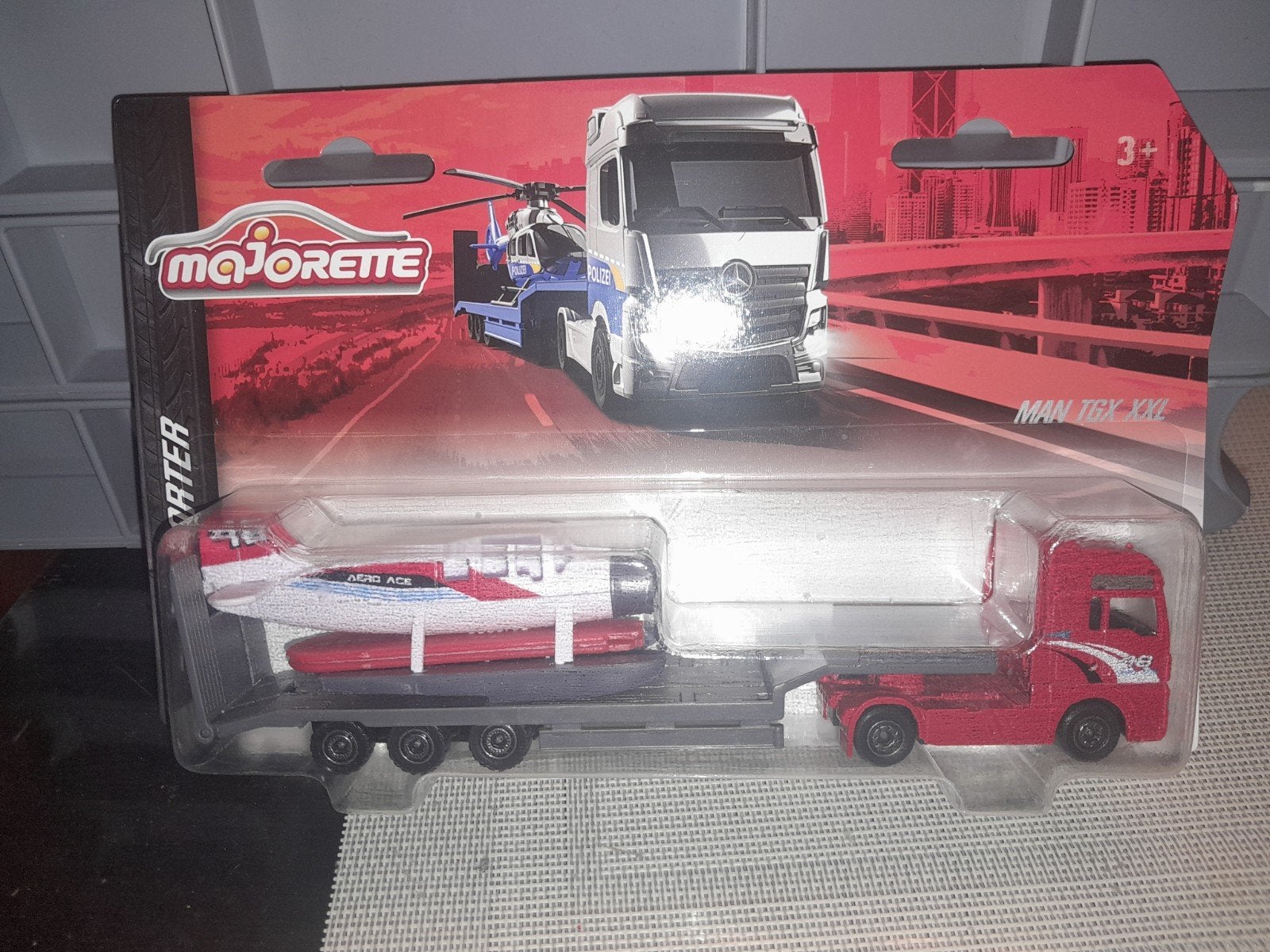 Majorette Transporter met watervliegtuig - Nieuw, Ophalen of Verzenden, Nieuw