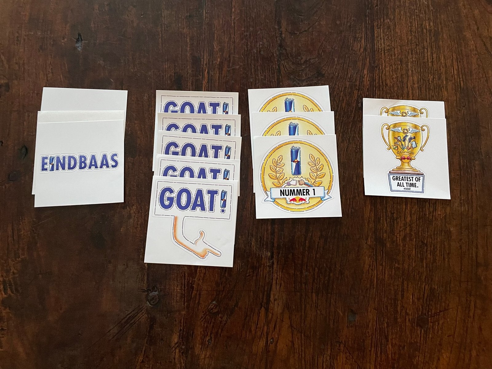 13 Red Bull stickers - Diverse ontwerpen, Verzamelen, Stickers, Ophalen of Verzenden, Nieuw, Merk