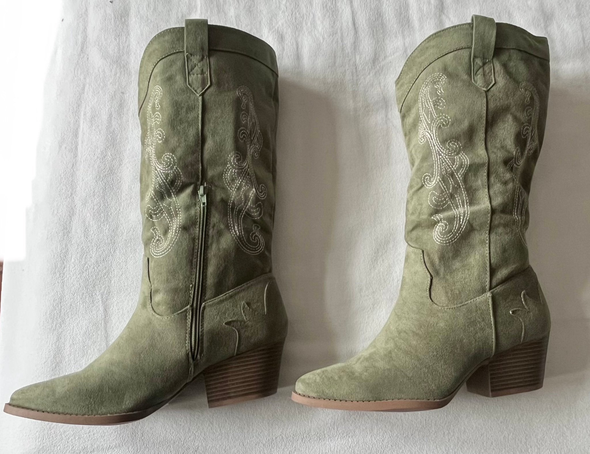 Groene cowboylaarzen maat 40, Kleding | Dames, Schoenen, Lage of Enkellaarzen, Nieuw, Ophalen of Verzenden, Groen