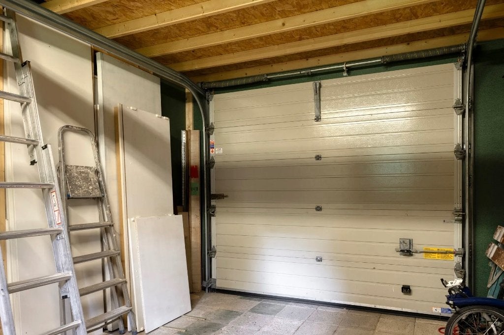 Hörmann garagedeur 250 cm breed, Ophalen, Garagedeur, Kunststof, Gebruikt