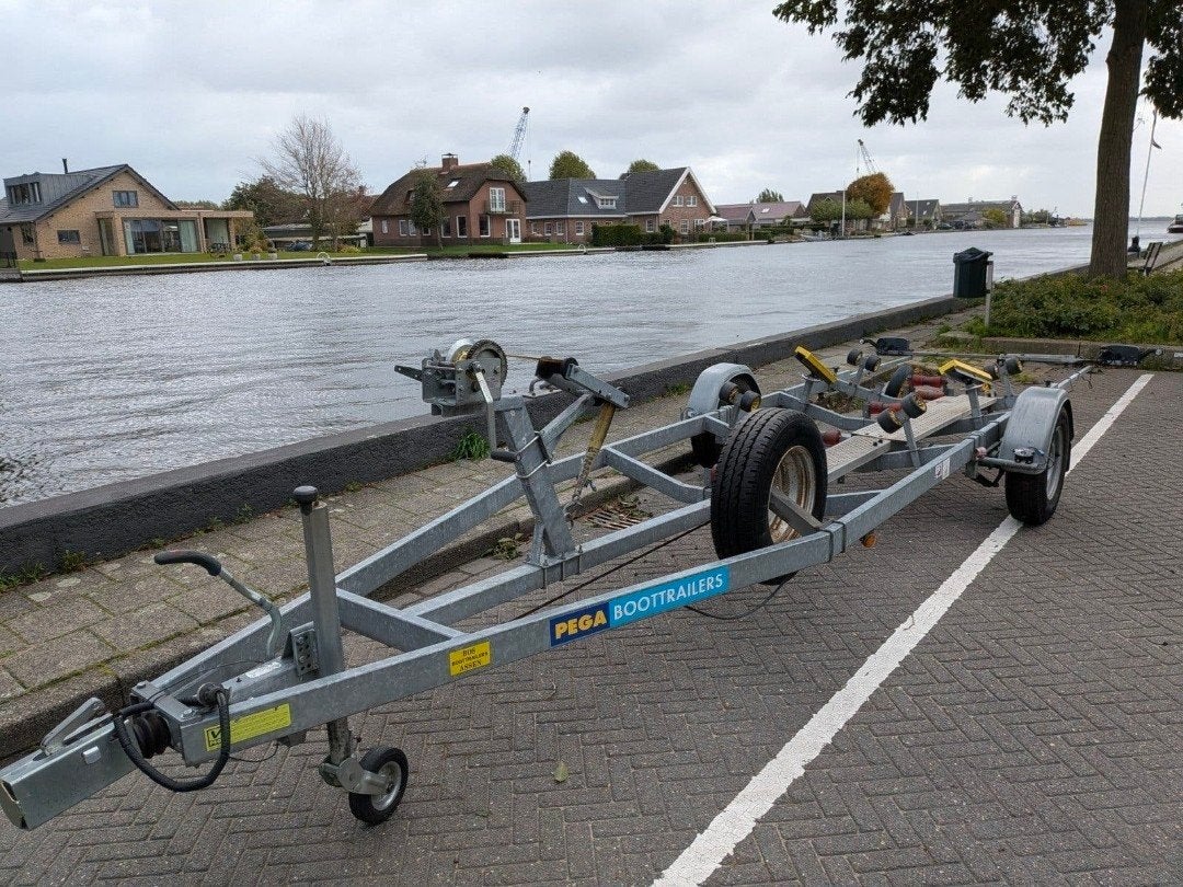 Pega V-liner type V 1500 in zeer goede en nette staat  !!!, Watersport en Boten, Minder dan 1500 kg, Verstelbare verlichting, Verzenden