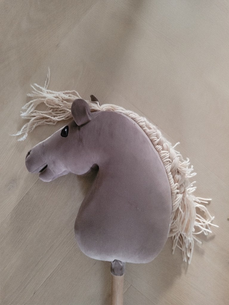 Mooi Hobby Horse paard in nieuwstaat, Ophalen of Verzenden, Zo goed als nieuw, Jongen of Meisje