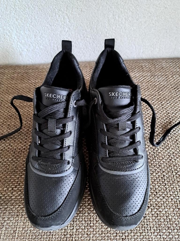Skechers  maat 38, Ophalen, Zo goed als nieuw, Zwart, Sneakers of Gympen