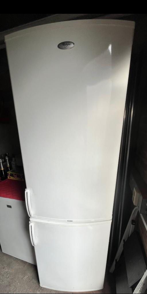 Koel vriescombinatie, Witgoed en Apparatuur, Koelkasten en IJskasten, Ophalen, Gebruikt, 200 liter of meer, Met aparte vriezer
