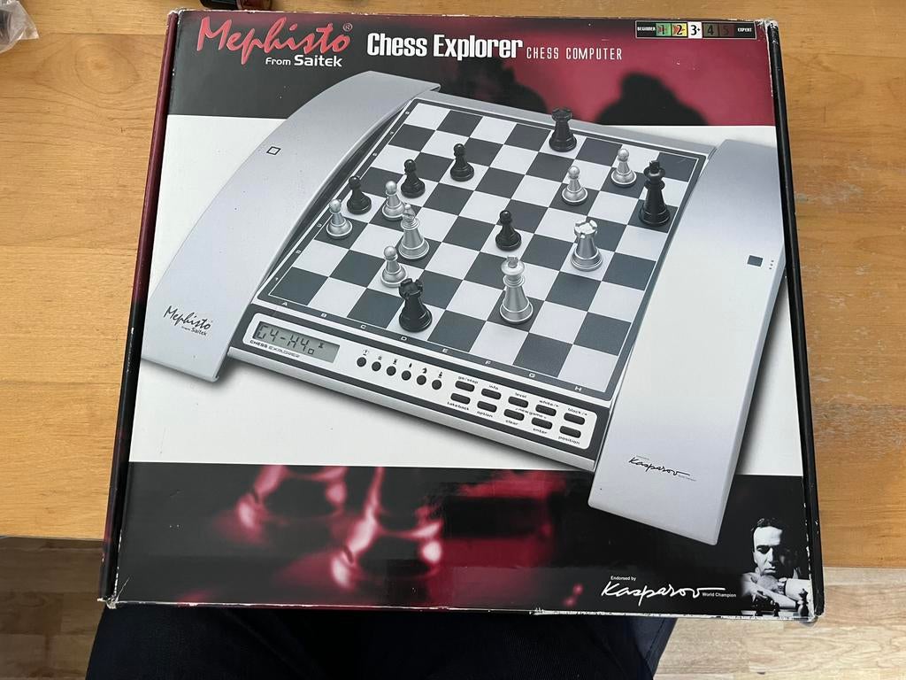 Mephisto schaak computer chess explorer 2000elo, Verzenden, Zo goed als nieuw, Overige merken