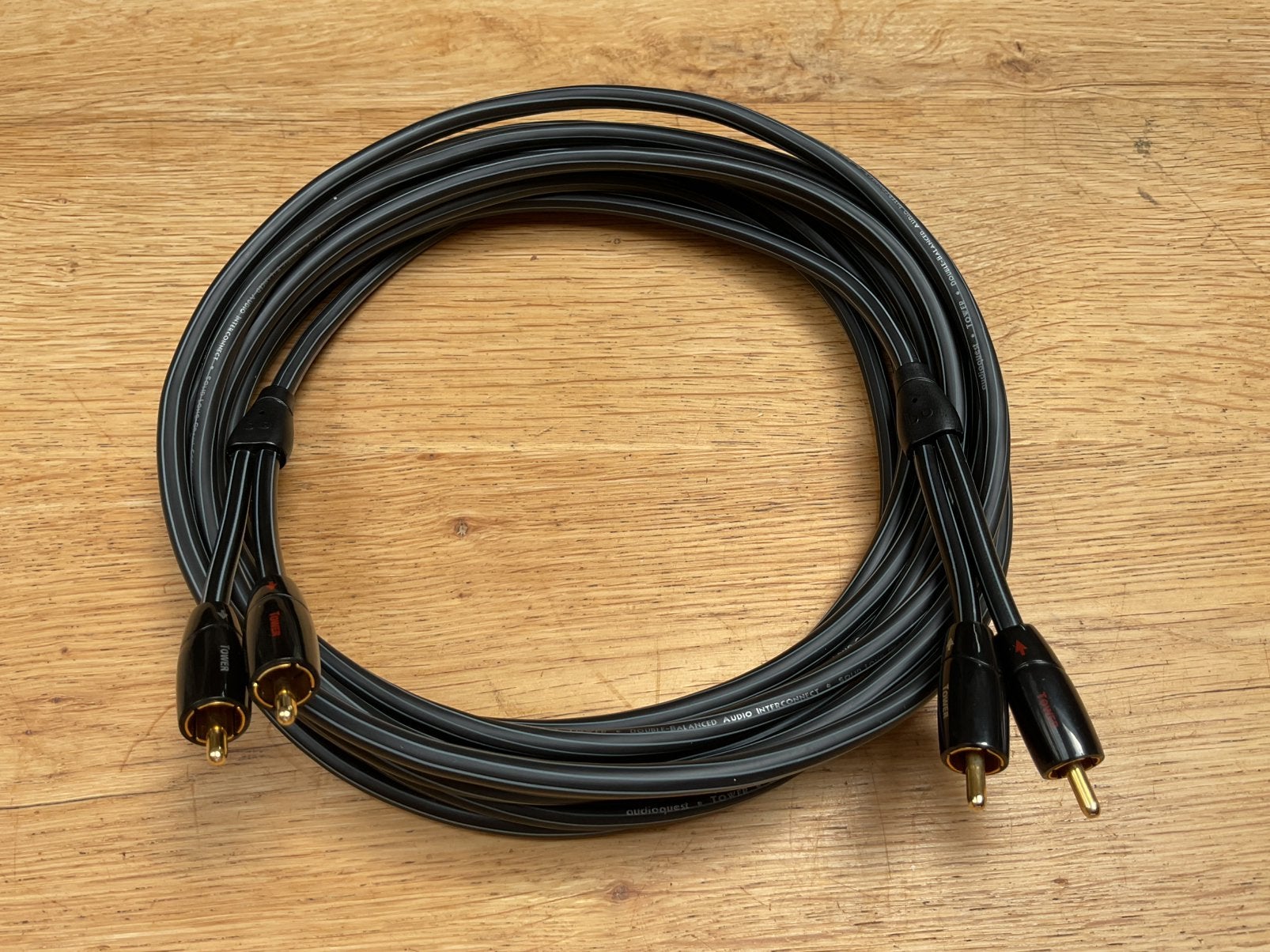 AudioQuest Tower stereo rca interconnect 5m en ovp, Ophalen of Verzenden, Gebruikt, 5 tot 10 meter, Interlink-kabel