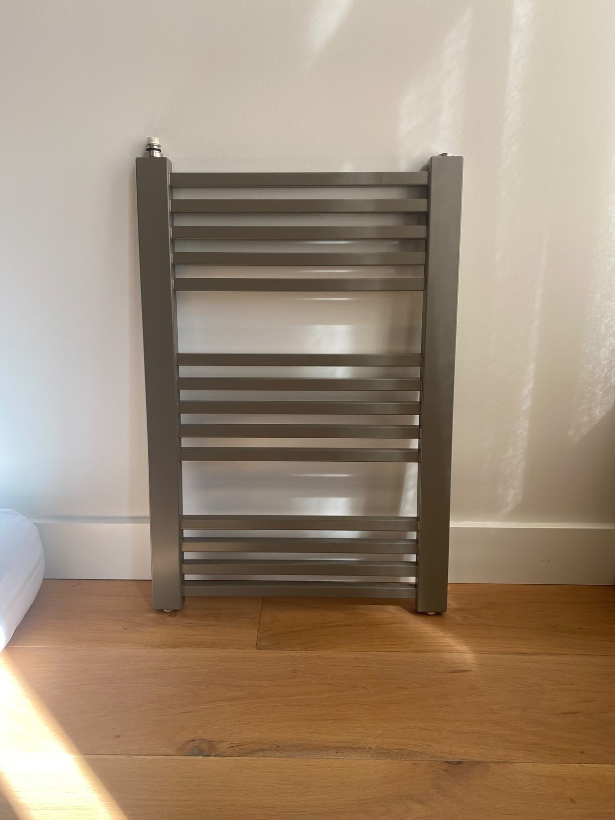 Nieuw. Design radiator Instamat. Electrisch., Ophalen, 30 tot 80 cm, Radiator, Nieuw