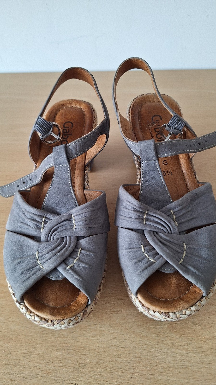 Gabor sleehak sandaal maat 38,5/39 - touw afwerking, Kleding | Dames, Schoenen, Gabor, Zo goed als nieuw, Grijs, Sandalen of Muiltjes
