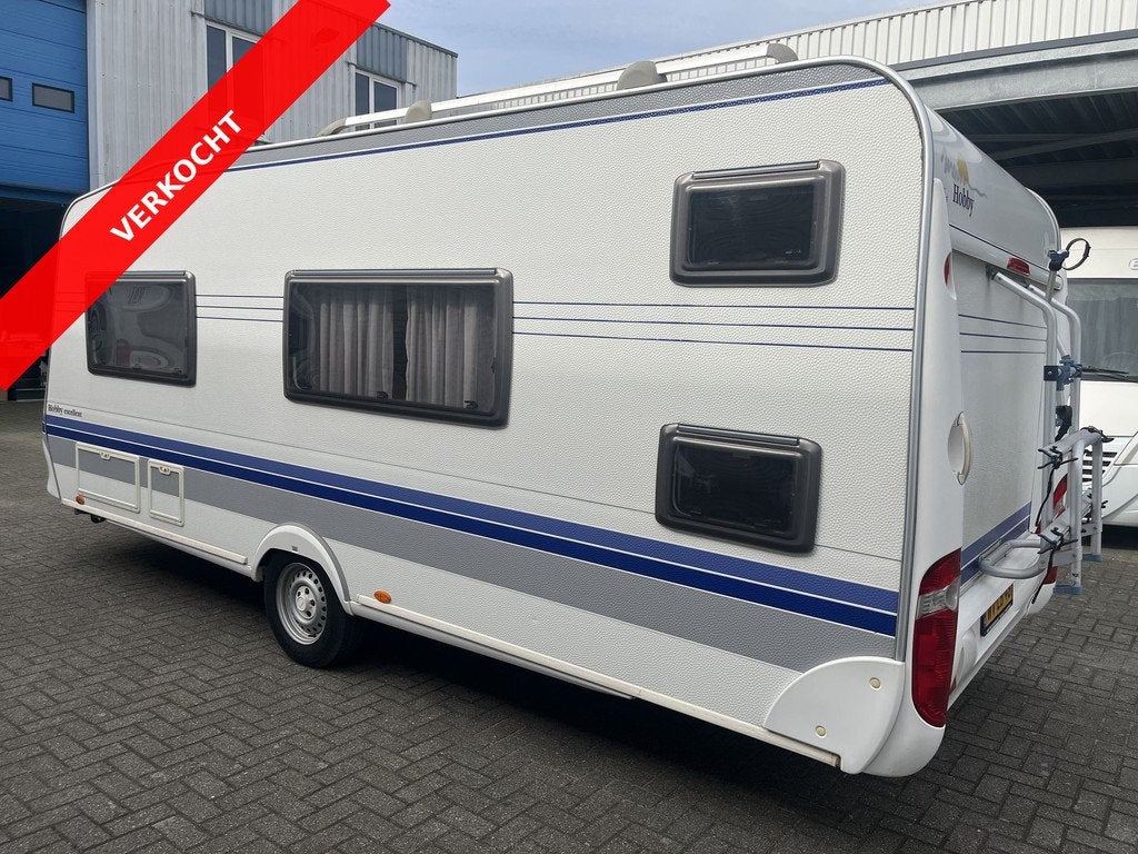 Hobby 500 kmfe excellent VERKOCHT (bj 2007), Caravans en Kamperen, Caravans, Schokbreker, Hobby, 7 tot 8 meter, Bedrijf