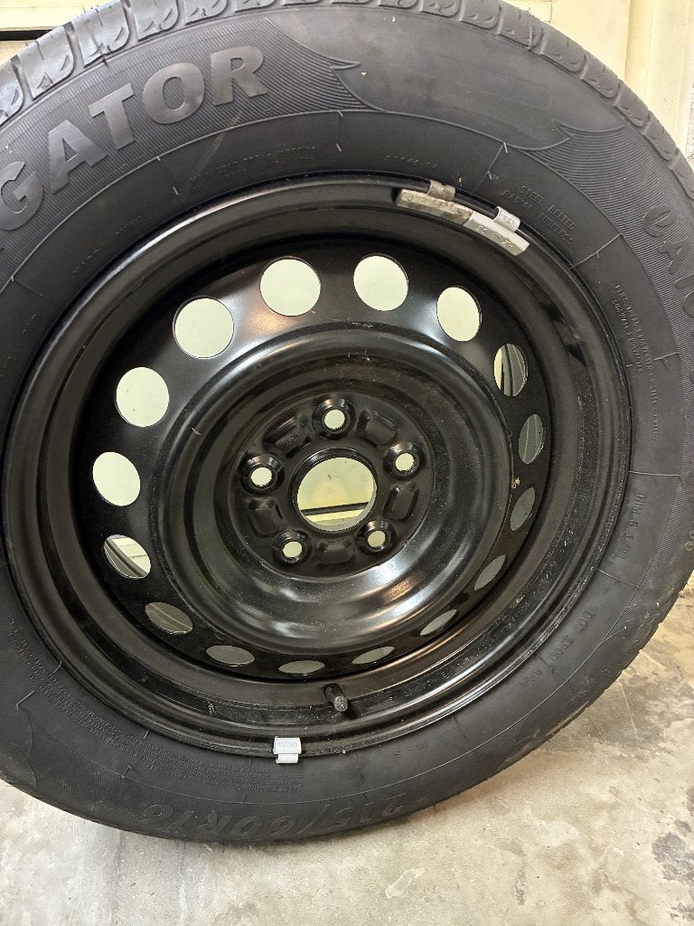 Autoband op velg, Ophalen, 215 mm, 16 inch, Banden en Velgen