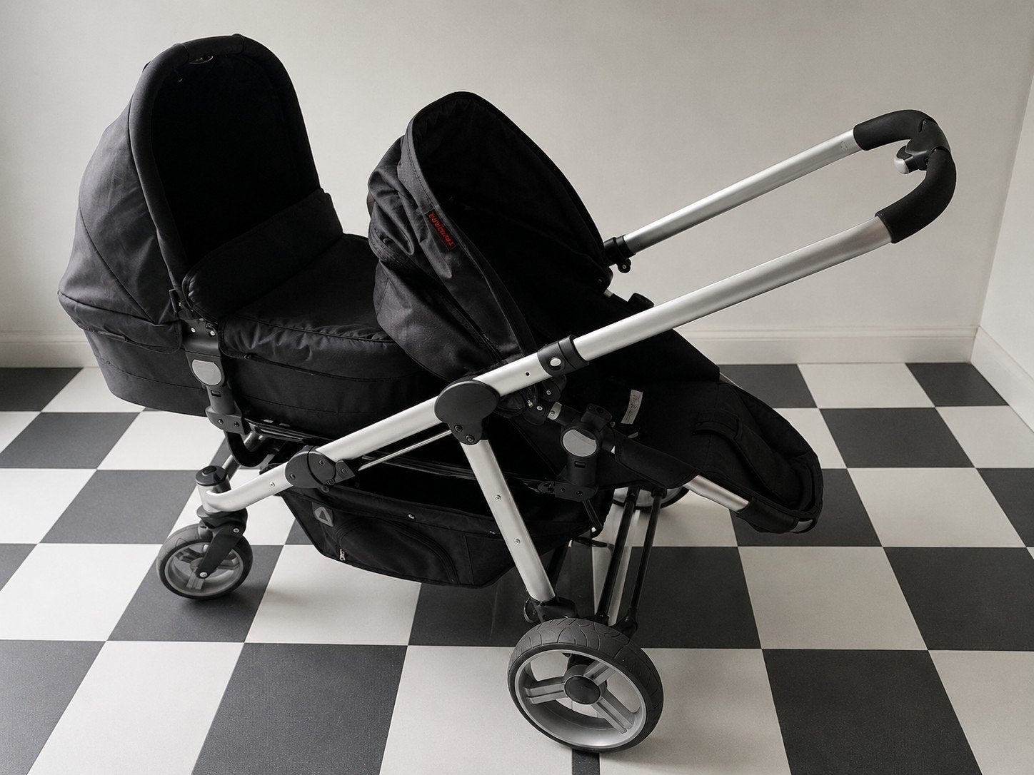 Topmark Duowagen met parasol en 2 rode winterzakken, Gebruikt, Duowagen, Ophalen, Kinderwagen