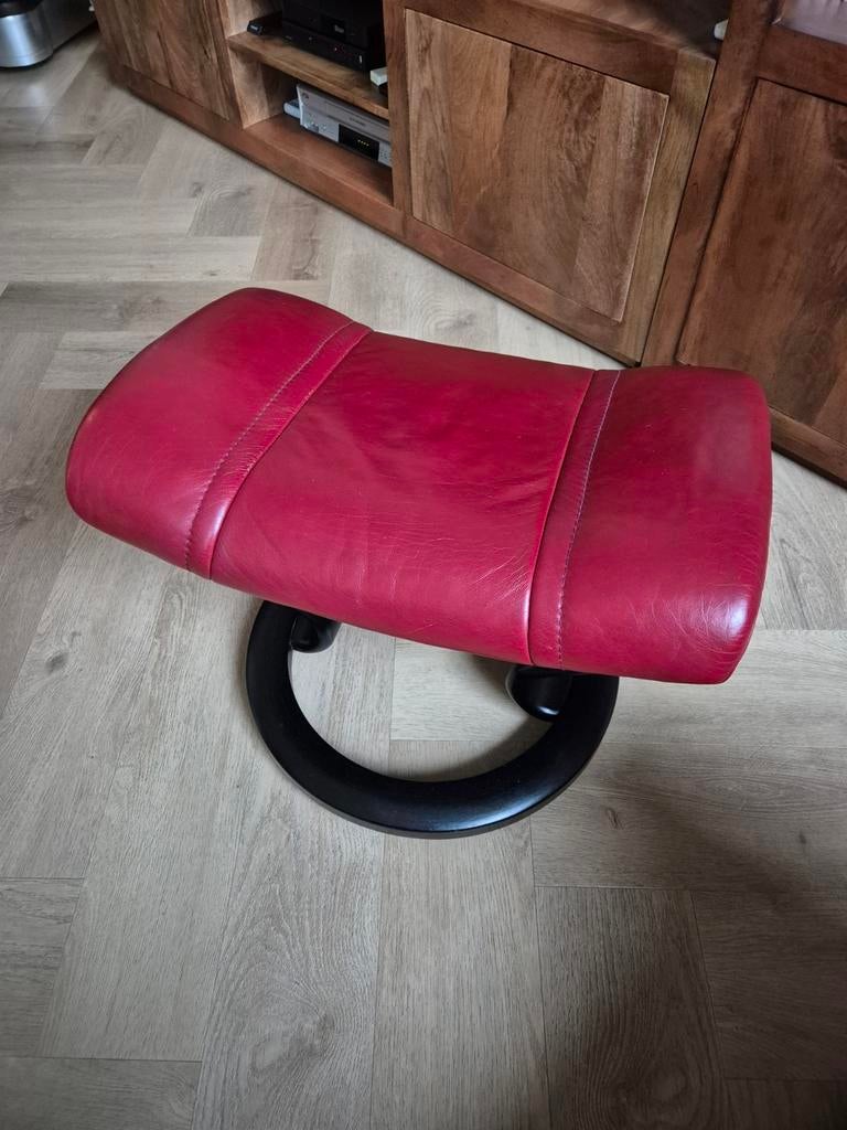 Rode leren hocker van Stressless, Ophalen of Verzenden, Gebruikt, Leer