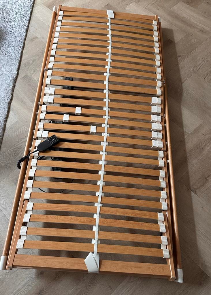 Elektrische lattenbodem 90x200, Ophalen, Gebruikt, 90 cm, Eenpersoons