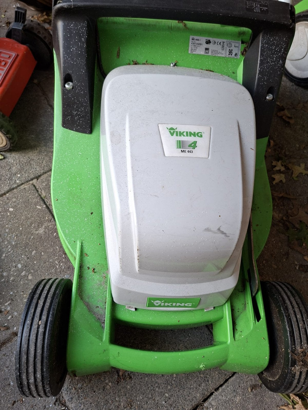 Viking grasmaaier, Ophalen, Zo goed als nieuw, Elektrische grasmaaier