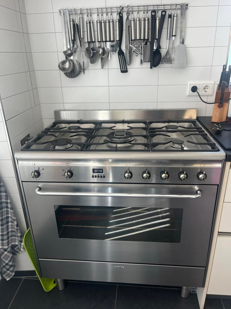 6-pits gasfornuis met oven, Witgoed en Apparatuur, Fornuizen, Ophalen, Gebruikt, 60 cm of meer, Gas