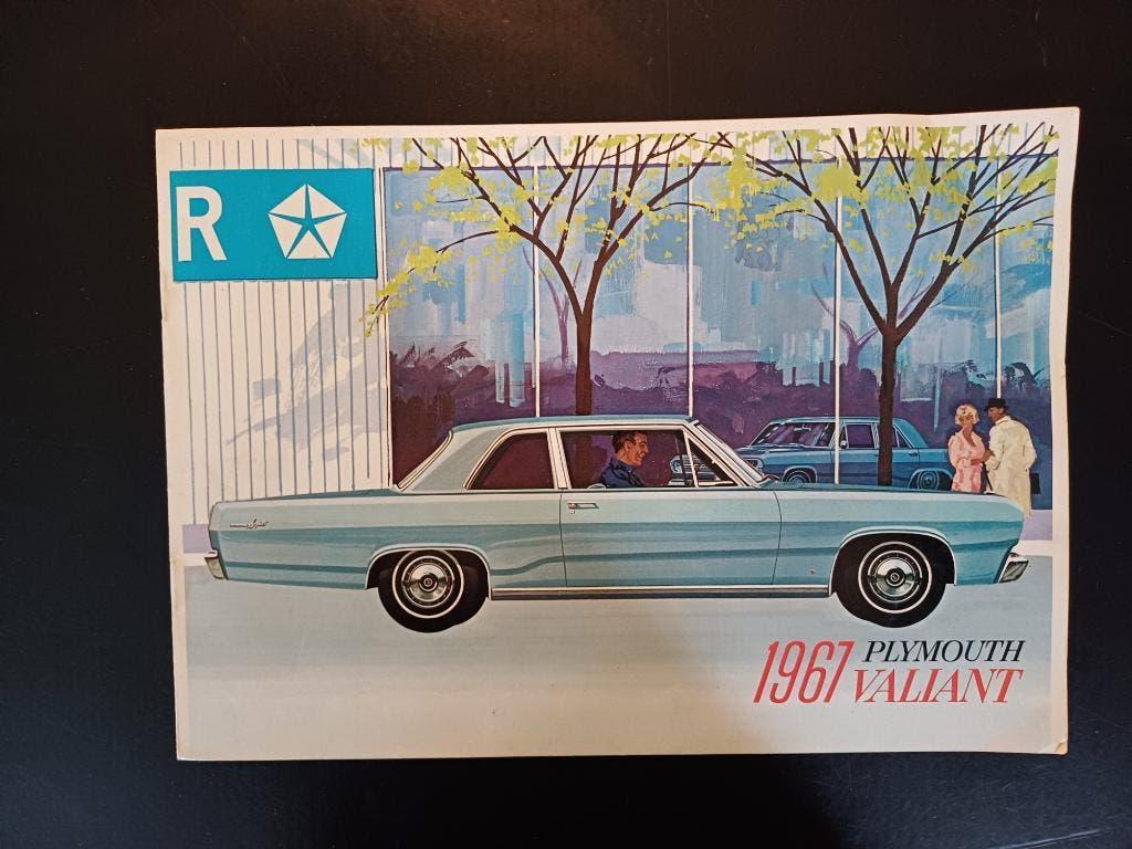 PLYMOUTH VALIANT 1967 brochure folder zeldzaam MOPAR, Ophalen of Verzenden, Gelezen, Overige merken