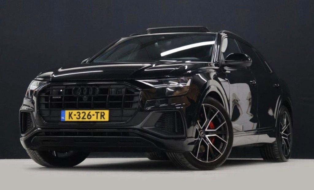 Audi Q8 55 TFSI e quattro S Line Sport RS STOELEN, SCHUIFKAN, Auto's, Audi, Automaat, 2995 cc, Q8, Vierwielaandrijving