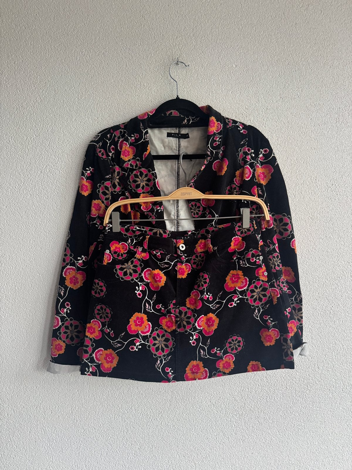 Vintage Y2K tweedelige corduroy set met bloemen print, Vintage, Ophalen of Verzenden, Zo goed als nieuw, Vintage
