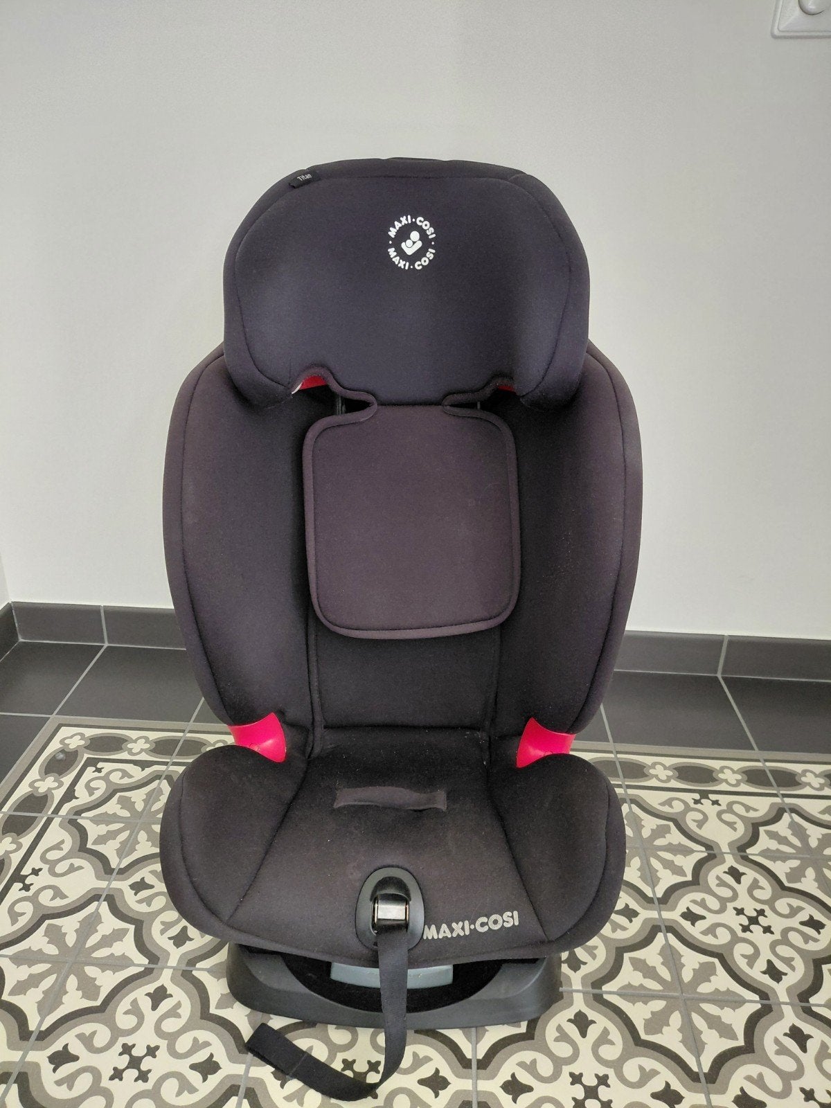 Maxi Cosi Titan autostoel met Isofix (9-36 kg), Kinderen en Baby's, Autostoeltjes, Ophalen, Gebruikt, Maxi-Cosi, Isofix