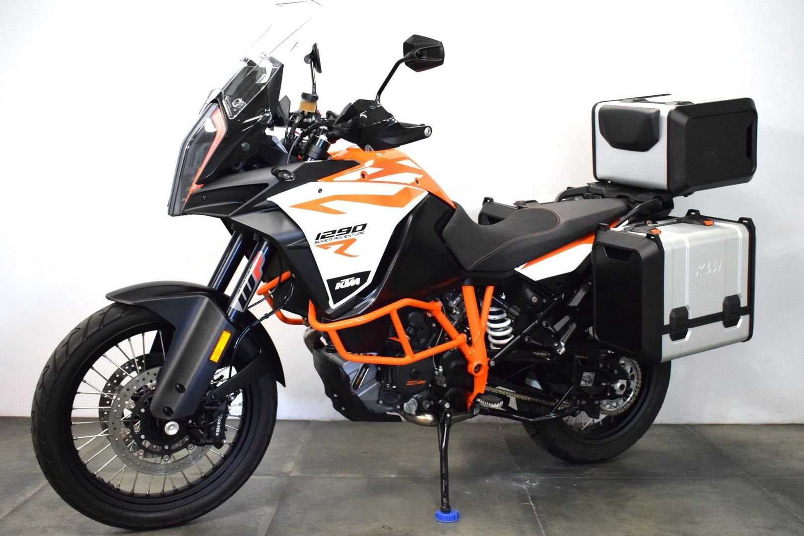 KTM 1290 SUPER ADVENTURE R (bj 2017) ABS Koffers 1290    BTW, 2 cilinders, KTM, Motorrijbewijs A, Bedrijf