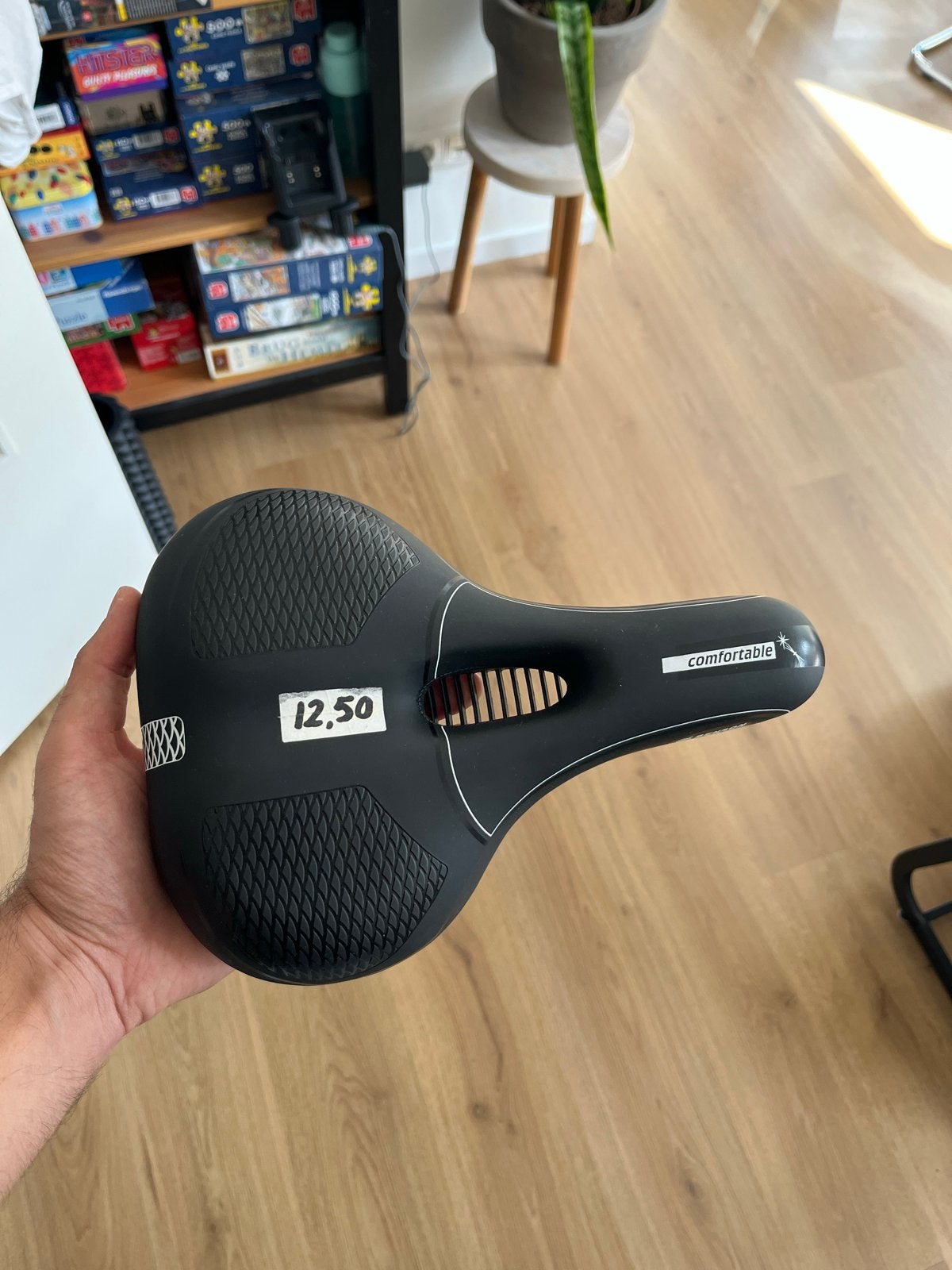 Nieuw fietszadel - comfortabel en geventileerd, Ophalen, Zadel, Stadsfiets, Nieuw