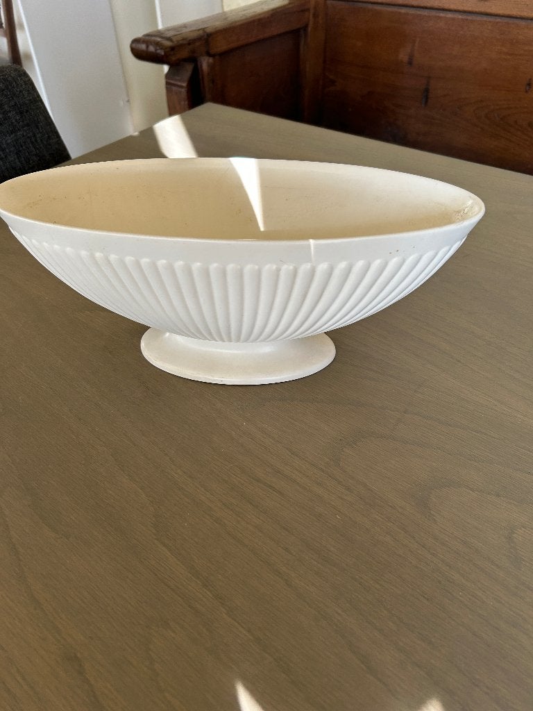 Wedgwood schaal op voet, edme, roomwit, Ophalen of Verzenden