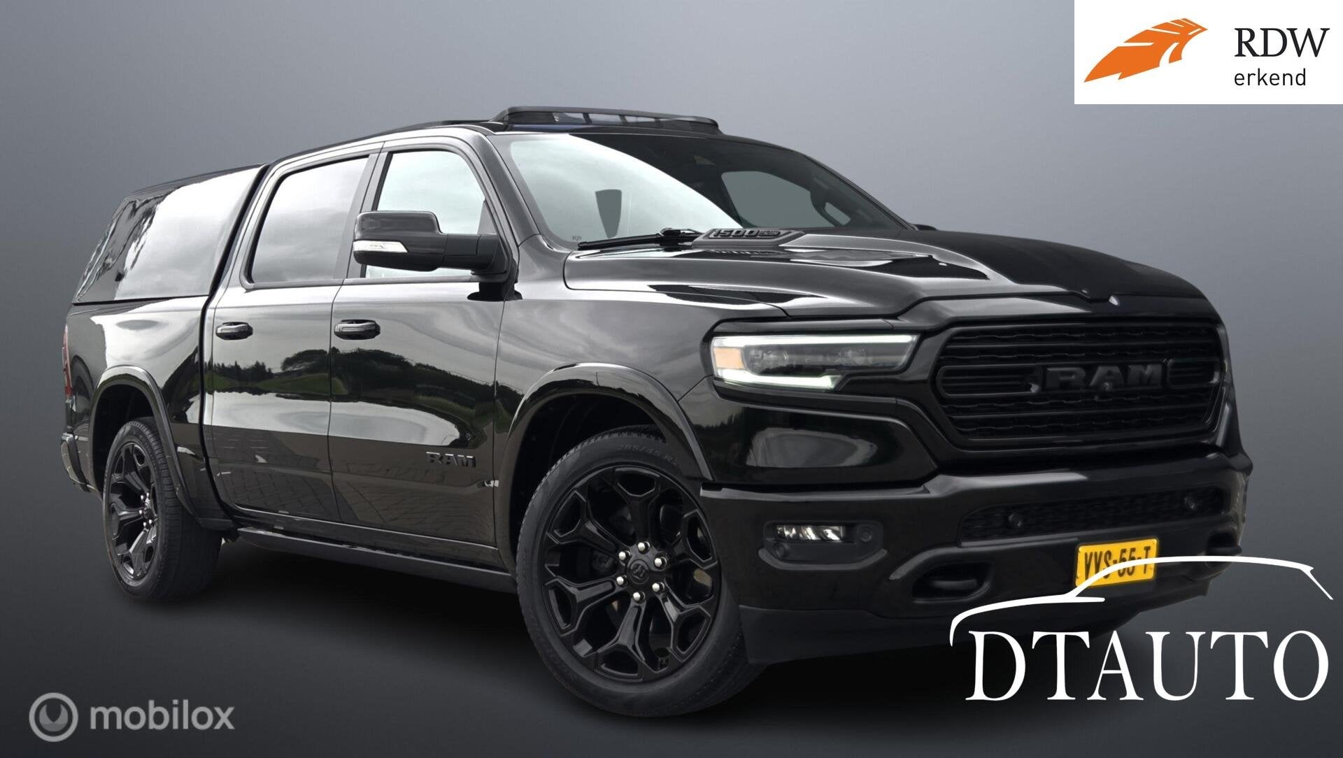 Dodge Ram 1500 4X4 5.7 V8 Limited Black Edition Luchtvering, Auto's, Automaat, Adaptive Cruise Control, Gebruikt, 5654 cc