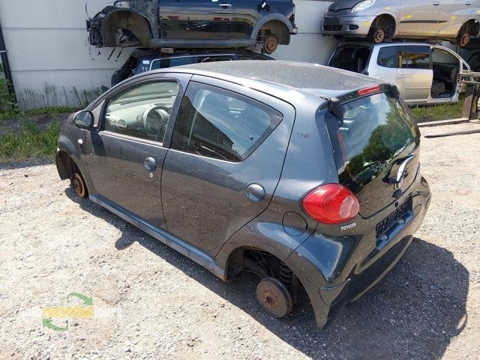 Achterlicht links van een Toyota Aygo, Gebruikt, -, -, Toyota