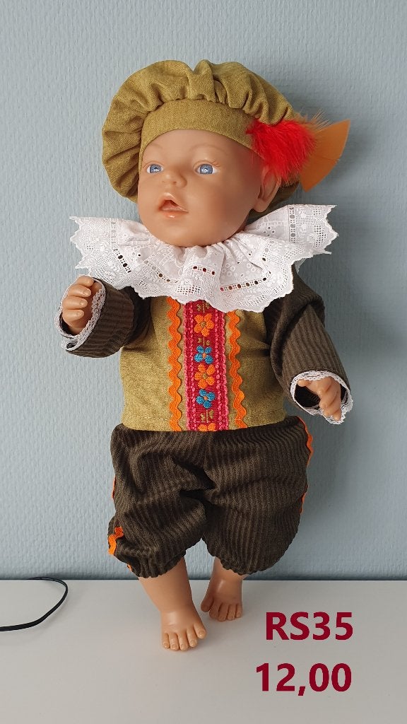 Poppenkleertjes baby born. Pieten set. Opbrengst KiKa., Ophalen of Verzenden, Nieuw, Babypop