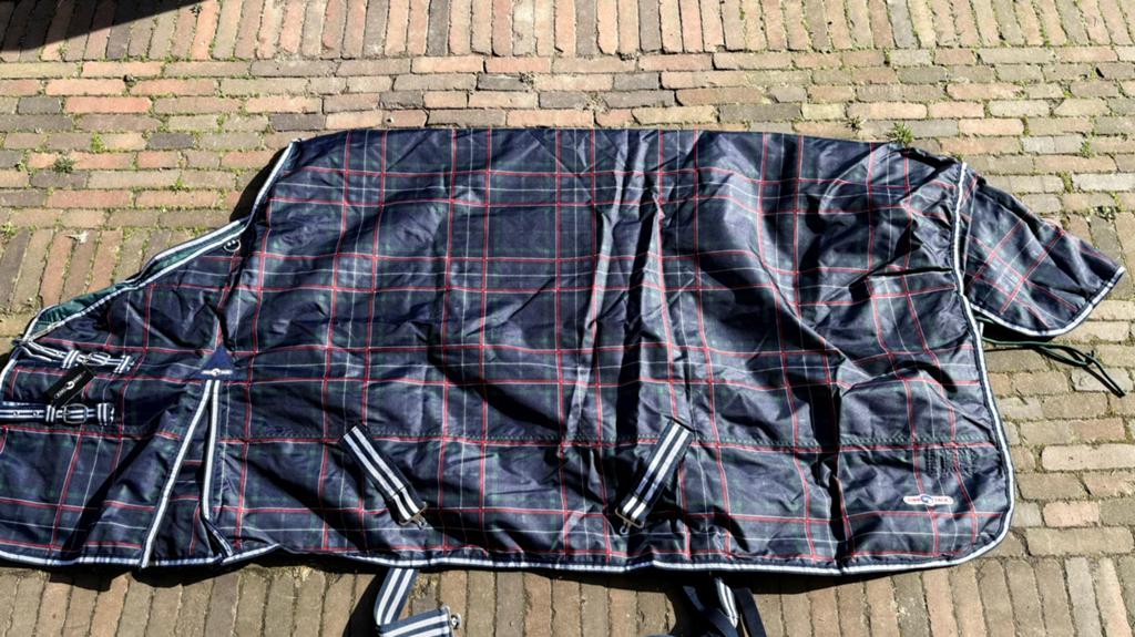 Finntack outdoor deken 80 gr + afneembare hals 145/195, Dieren en Toebehoren, Full (L), Overige merken, 80 g, Afneembare hals